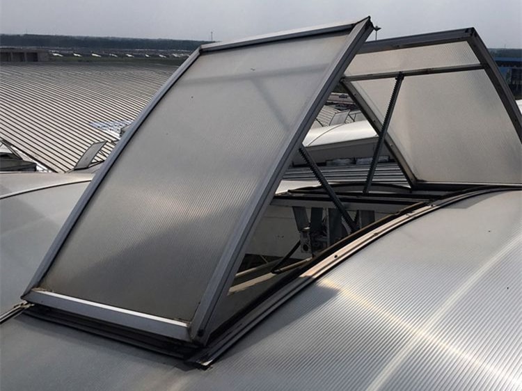 圆拱型电动排烟天窗